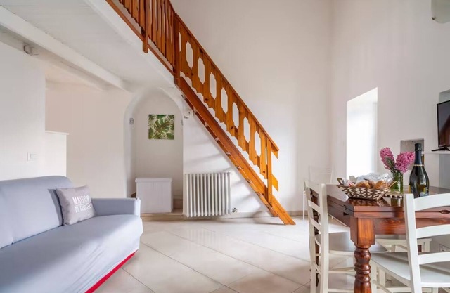 LOVELY APARTMENT IN AN ANCIENT HAMLET WITH LAKE VIEW AND PATIO