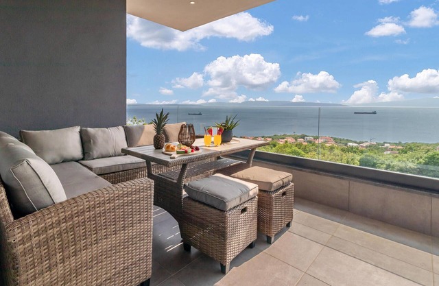 Lovely apartment in Kostrena with WiFi