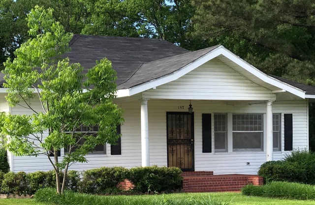 Lovely Apartment near Downtown Blues Area