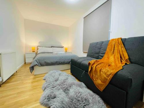 Lovely duplex apartment in Edinburgh city centre