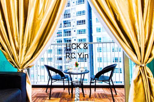 Lovely Family Suites at Razak City by HCK