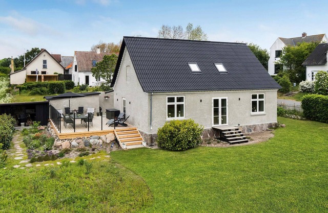 Lovely home in Fejø with WiFi