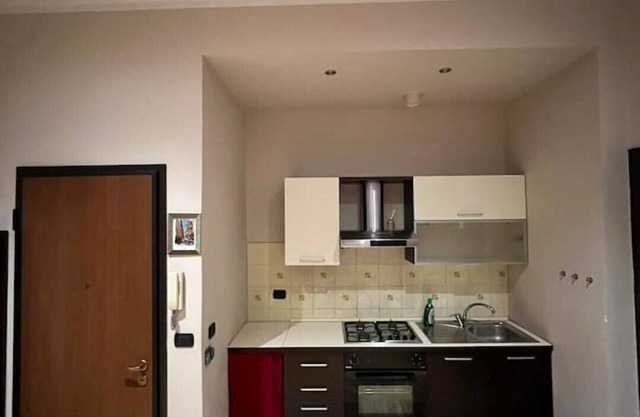 Lovely one-bedroom apartment convenient to services