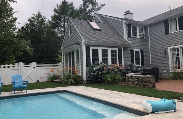Lovely Osterville Home With New Gunite Pool and Beach Pass.