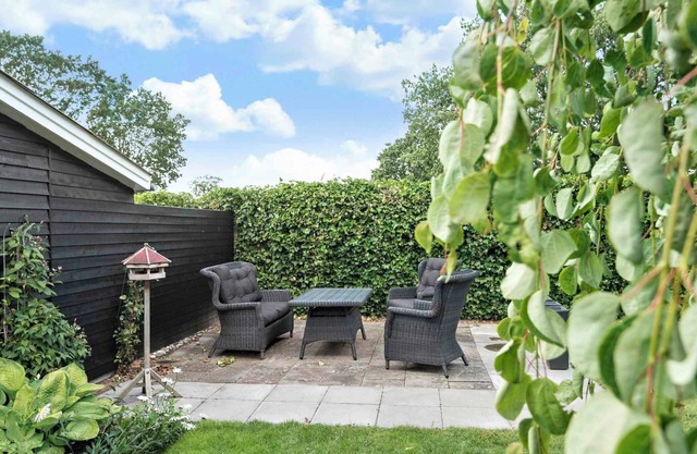 Lovely summer house close to the beach