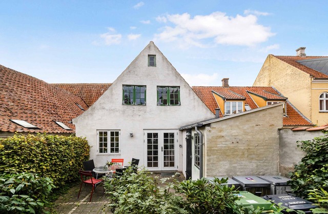 Lovely townhouse in unique Ærøskøbing