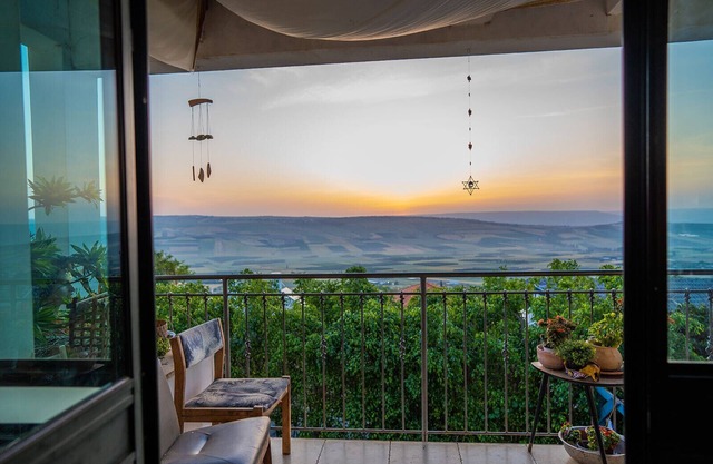 Lovene'el Sea of Galilee Retreat