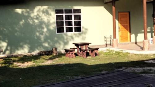 LR homestay