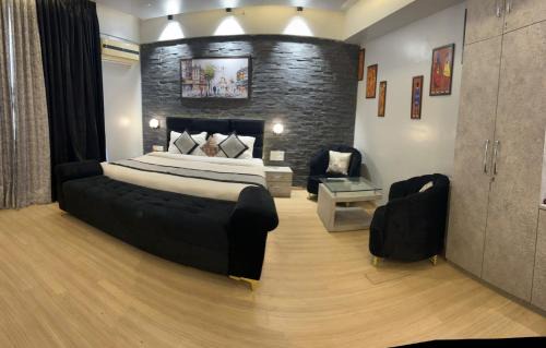 Lucknow express by origin Suites DLF MY PAD near Gomti Nagar Railway Station Lucknow