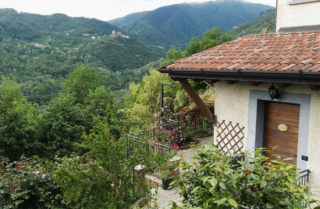 Luminoso monolocale con giardino in Toscana
