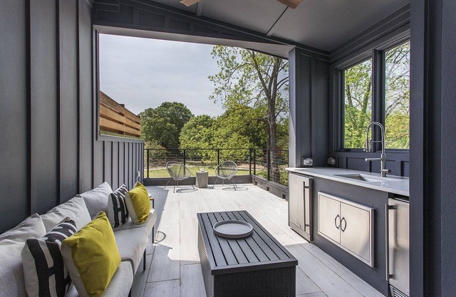 Luminous by Atlanta Luxury Rentals