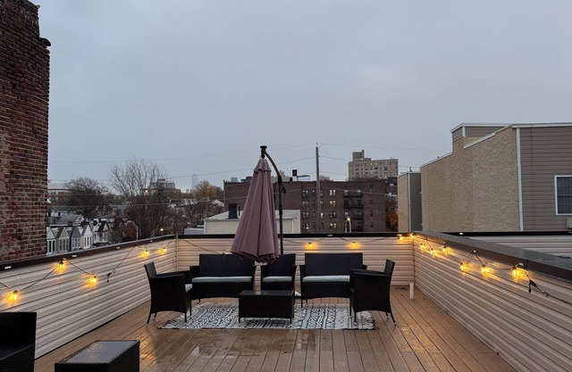 LUX 3BR Oasis with Parking & Rooftop Minutes to NYC