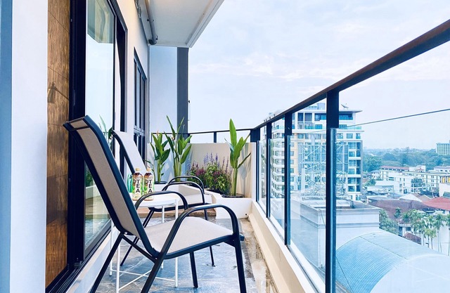 Lux 3BRs Suite/Soft King BEDs+1 ｜Breathtaking Pool｜150m rooftop infinity pool