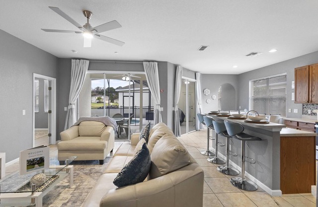 Lux 4BRVilla w/Hot Tub&Grill -Private Heated Pool