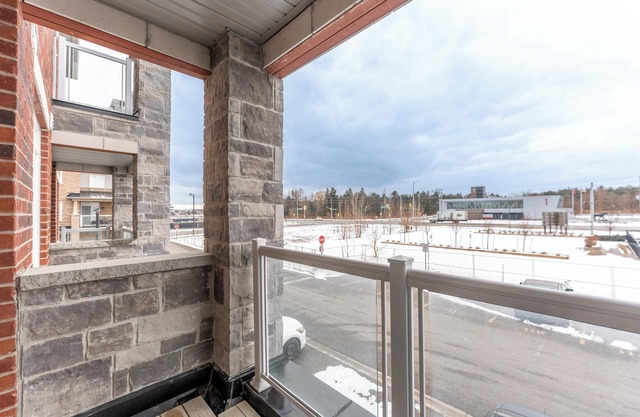 Lux Style | New Town | Pickering | Greater Toronto