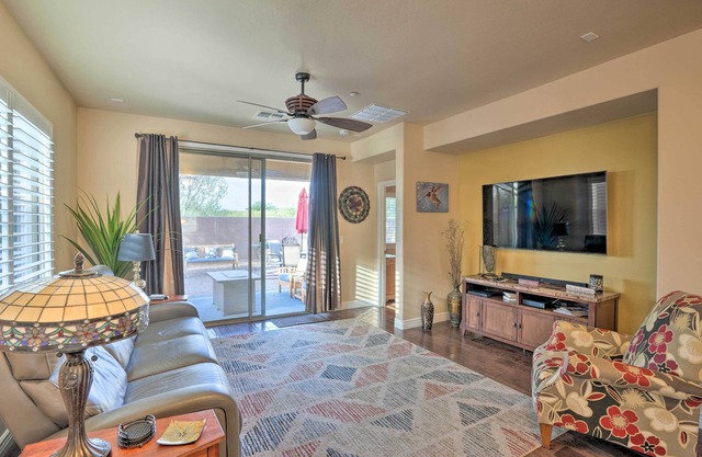 Luxe Anthem Home w/Grilling Patio Near Hiking!