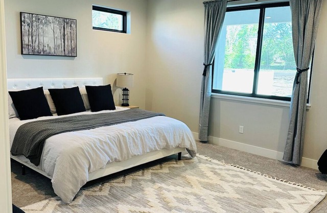 Luxe Hideaway Heading to Telluride & Ouray 019682