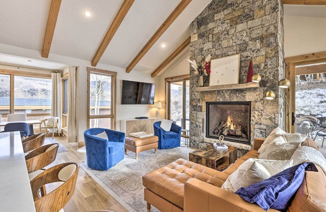 Luxe Home w/Patio & Pool Access in Silverthorne!