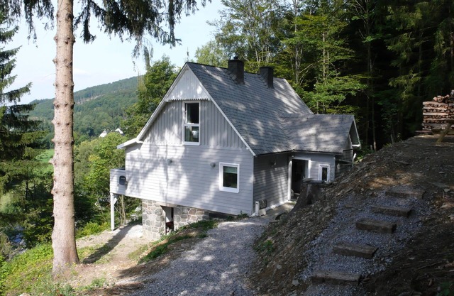 Luxurious holiday house in a secluded location on the mountain/forest edge