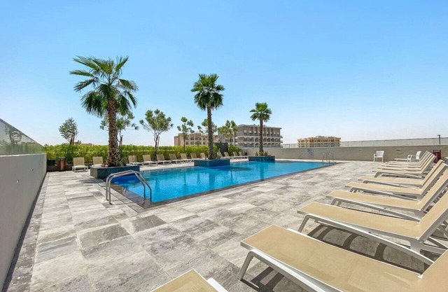 Luxurious 2BR | Fully Upgraded | High-end facilities