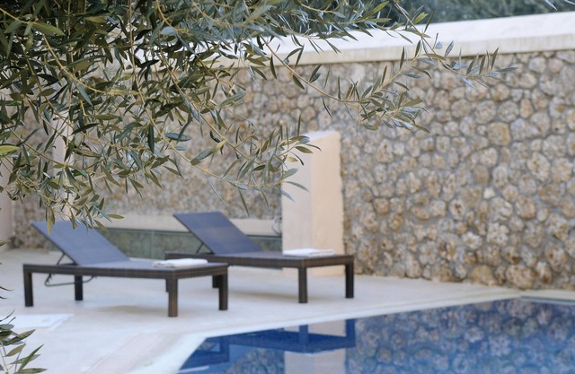 Luxurious 3-BRM Cozy Villa With Pool And Wonderful View