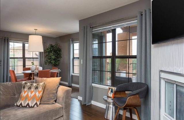 Luxurious Condo with Stunning Views in the beautiful Catalina Foothills!
