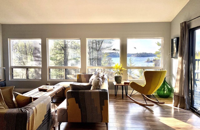 Luxurious cottage for rent on Georgian Bay