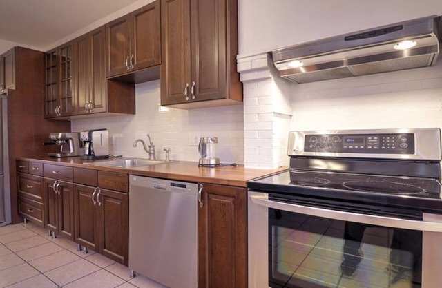 LUXURIOUS ELEGANT DUPONT CIRCLE TOWNHOUSE