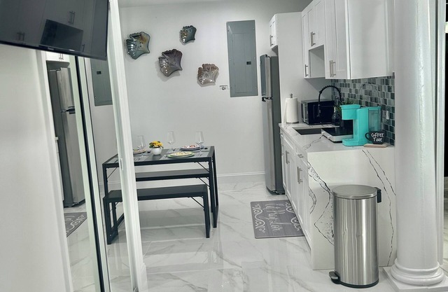 Luxurious Home With Pool In Downtown Tampa, FL