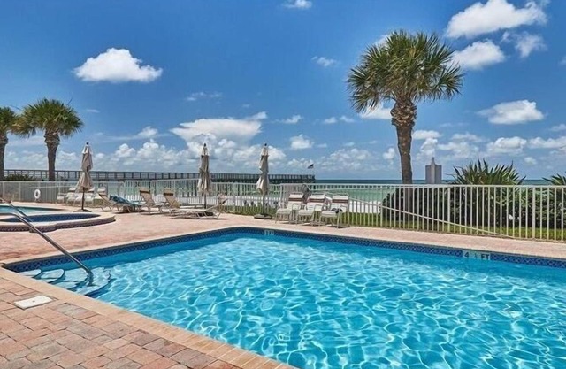 Luxurious La Contessa CORNER unit Directly on the Gulf with Million Dollar.