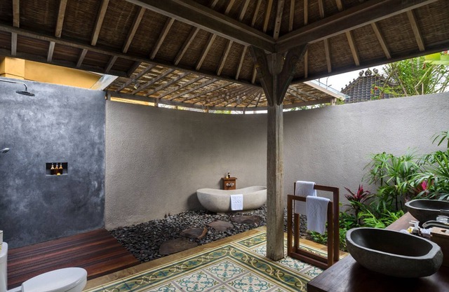 Luxurious private pool villa 2BR in Ubud