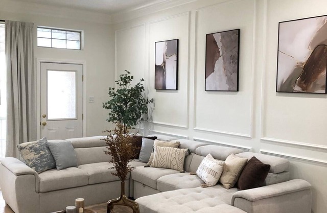 Luxurious Villa at Mesquite with Pool 3BD/2BA.