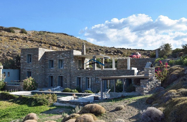 Luxurious villa, with a swimming pool and close to a sandy beach.