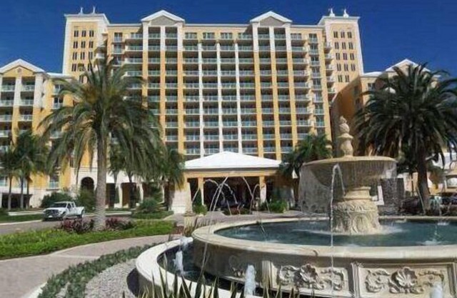 Luxury 1 Bdr Suite w/balcony @ newly renovated Ritz Carlton Key Biscayne