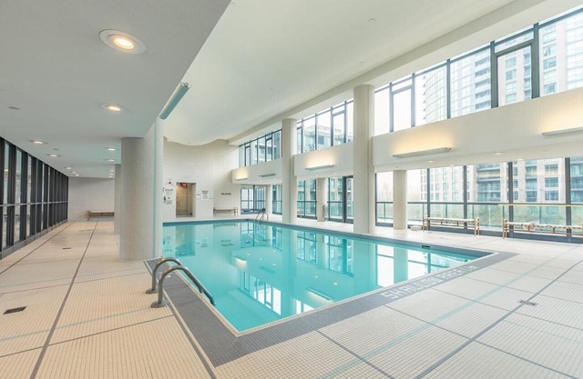Luxury 1 Bedroom condo with Balcony.