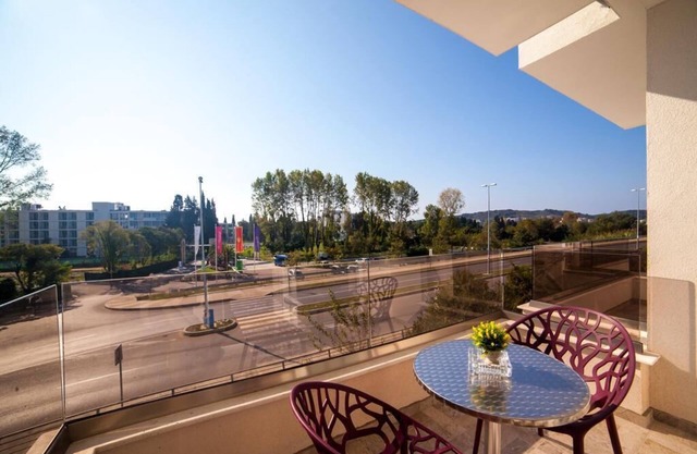 Luxury 1BD 1 BADH Apartment in Long Beach