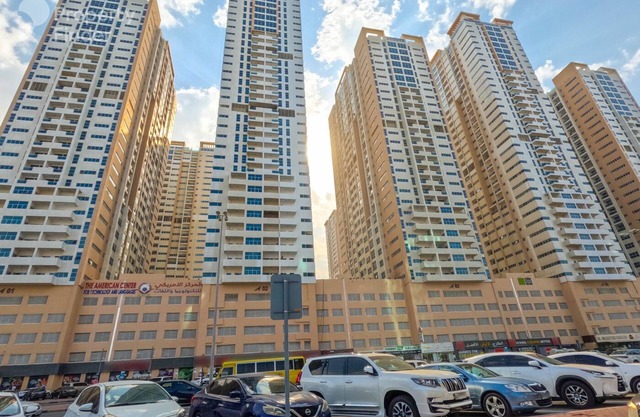 Luxury 2bhk 5 min from beach