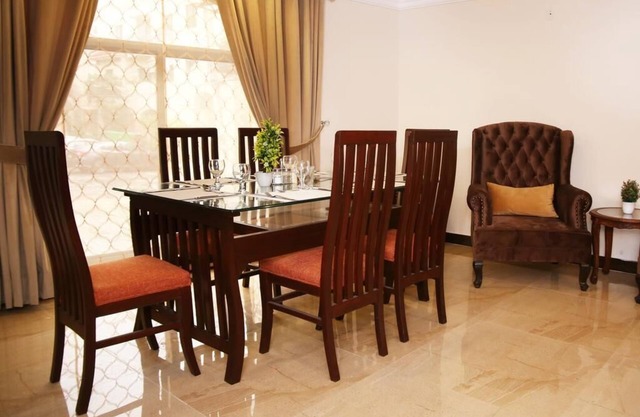 Luxury 3 Bedrooms Apartment RG