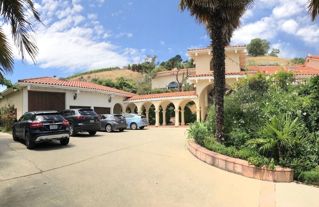 Luxury 7 acre Private Gated Estate
