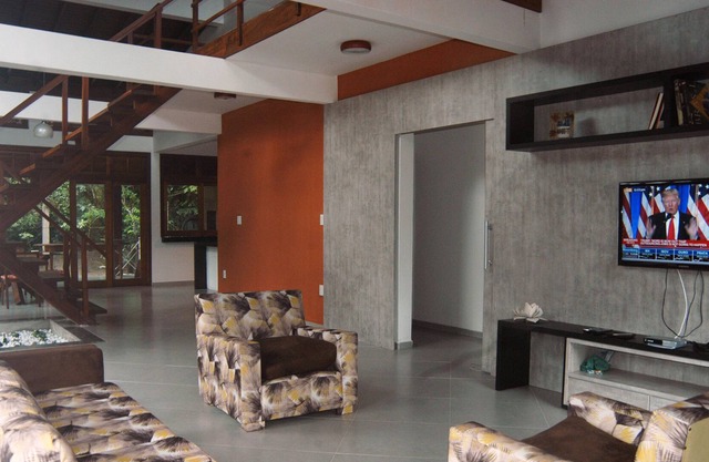 Luxury and Comfort in Itamambuca II!