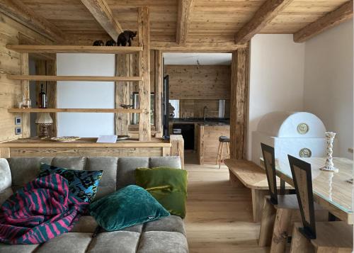 Luxury apartment in Cortina