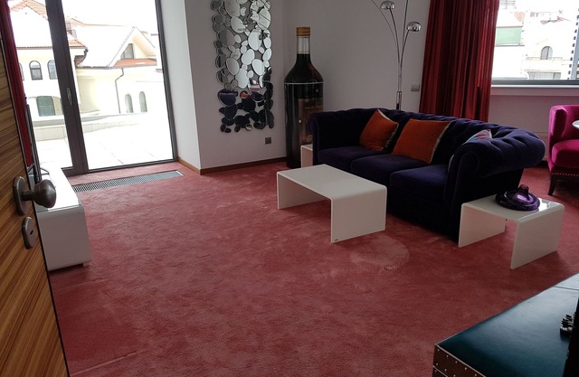 Luxury apartment near the most beautiful park