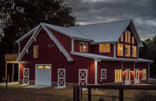 Luxury Barndominium with Value-Add Experiencesn