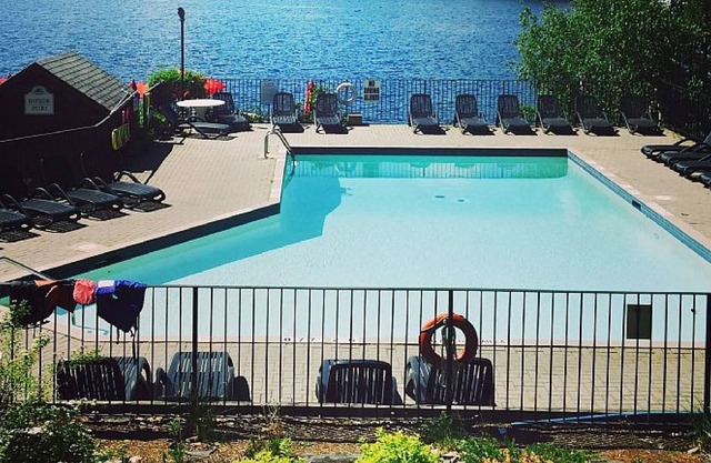 Luxury Cabin on Lake Joseph in Muskoka