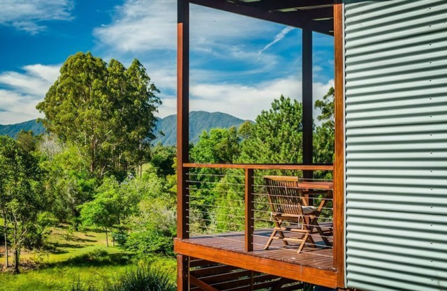 Luxury cabins on 7.5 acres of beautiful gardens, forest and waterways.