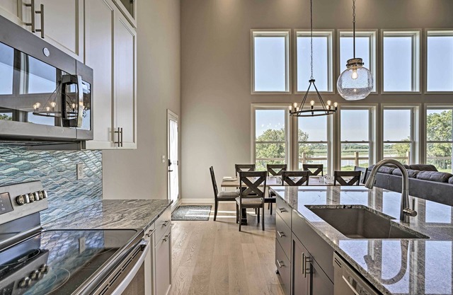 Luxury Cannon Lake Home w/Private Pool & Views