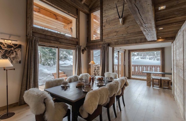 Luxury chalet Méribel center 240m2 with spa and sauna