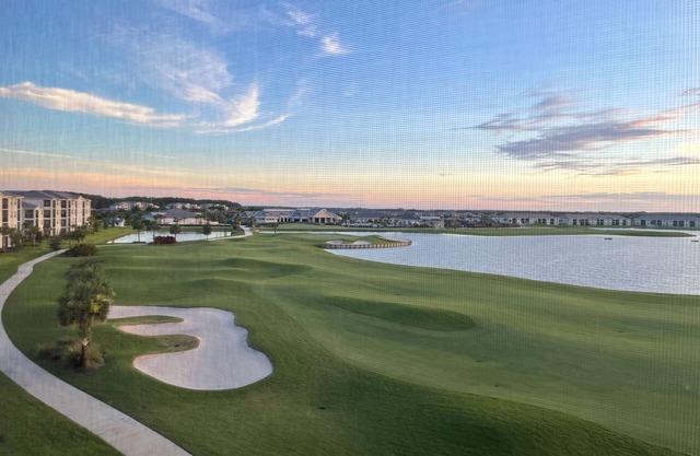 Luxury Condo! Golf Resort with pool, court sports, restaurant/bar and more!