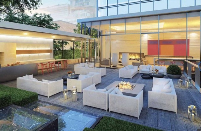 Luxury Executive Condo in Yorkville