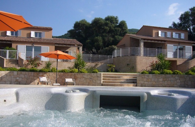 LUXURY F3 APARTMENT* (IN MURTA)/RESIDENCE ARIA LINDA